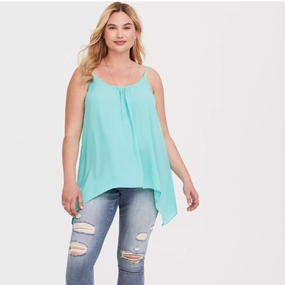 torrid Tops - Torrid Plus 1X Georgette Shark‑bite Hem Camisole Fast Chicago Shipping Summer
